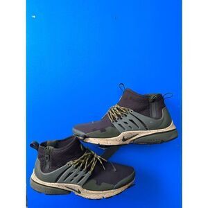 Nike Mens Run Swift 2 Running Shoes Size 7.5 Gray DJ5985 001 Iron Grey EUC